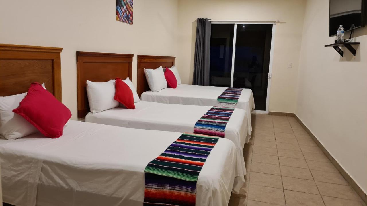 Hotel Machos Маауаль Екстер'єр фото